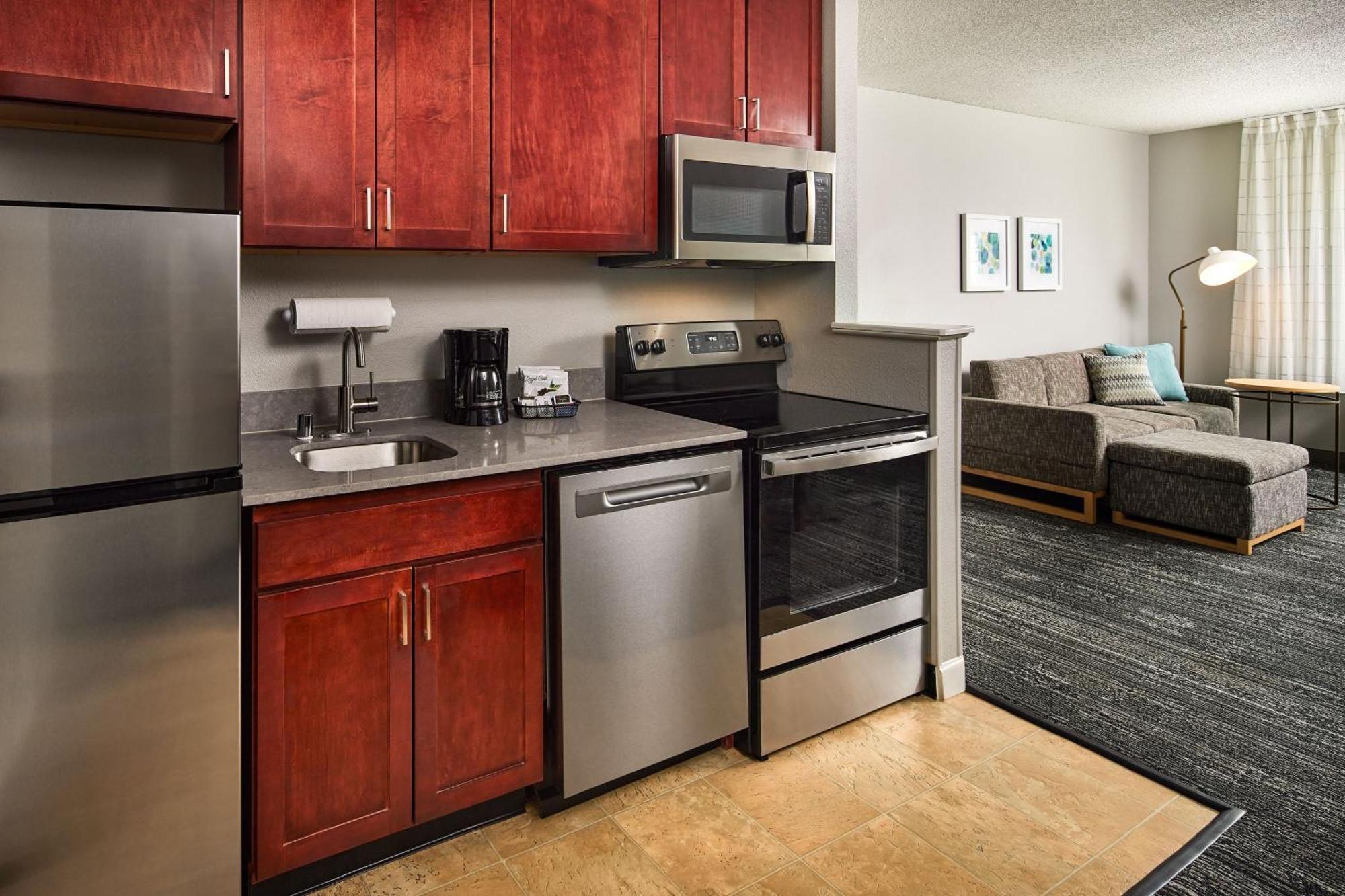 Towneplace Suites By Marriott Colorado Springs South Екстериор снимка