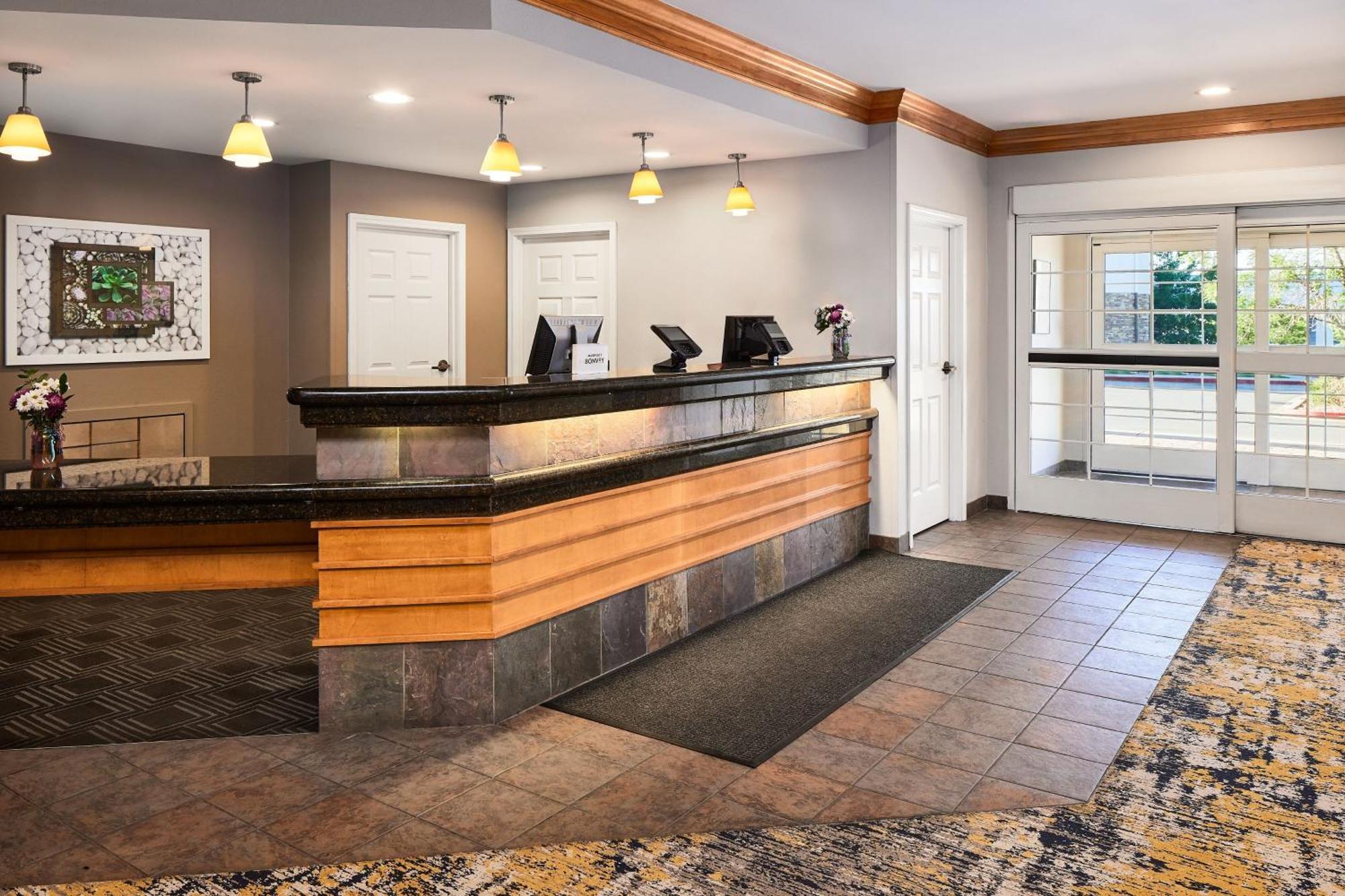 Towneplace Suites By Marriott Colorado Springs South Екстериор снимка