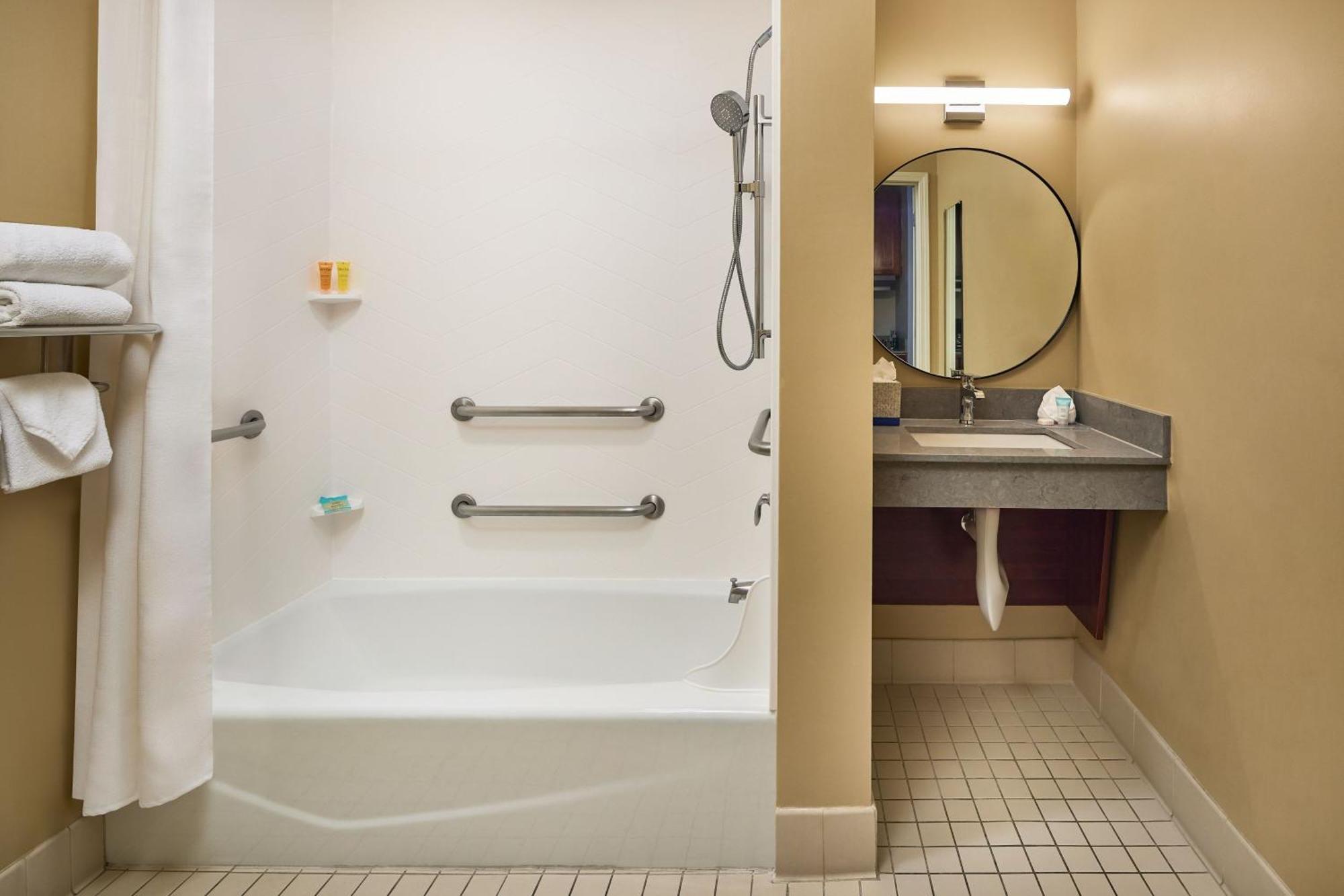 Towneplace Suites By Marriott Colorado Springs South Екстериор снимка